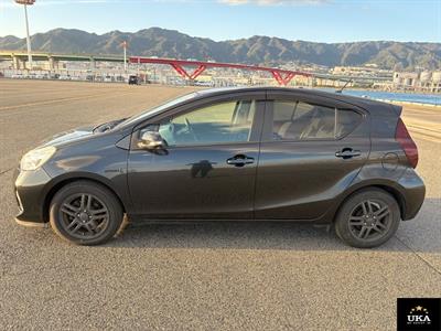 2014 Toyota Aqua - Thumbnail