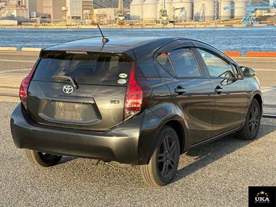 2014 Toyota Aqua - Thumbnail