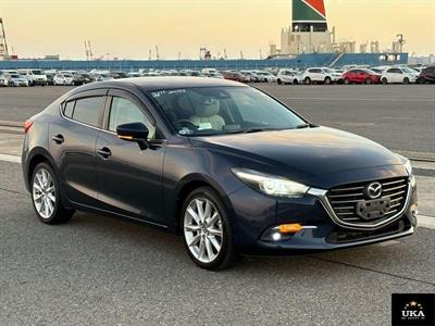 2016 Mazda Axela