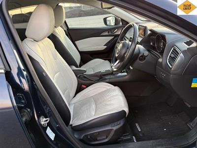 2016 Mazda Axela - Thumbnail