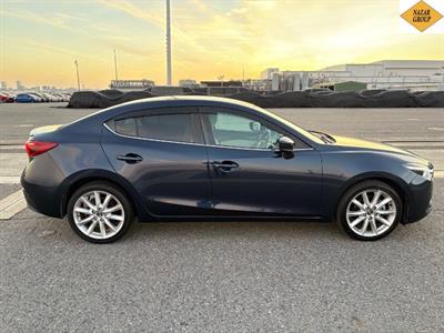 2016 Mazda Axela - Thumbnail
