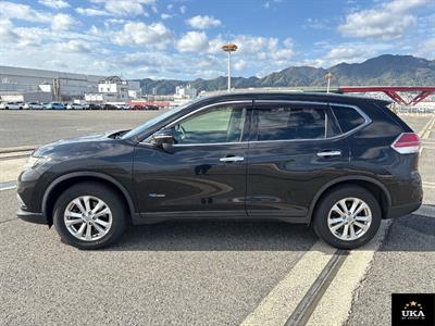 2017 Nissan X-Trail - Thumbnail