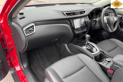 2016 Nissan X-Trail - Thumbnail