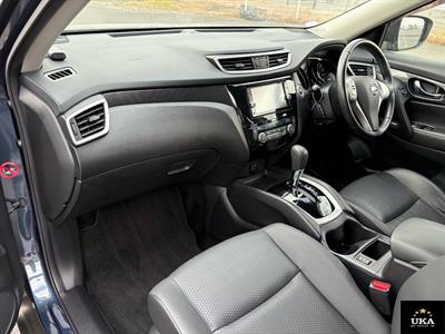 2017 Nissan X-Trail - Thumbnail