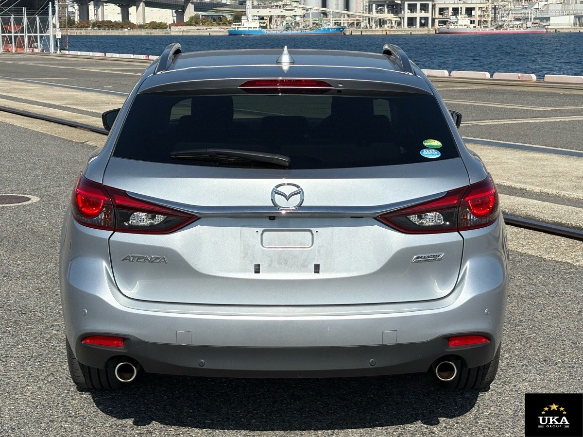2017 Mazda Atenza