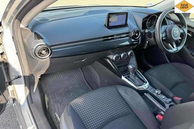2017 Mazda Demio - Thumbnail