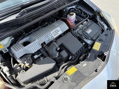 2013 Toyota Prius - Thumbnail