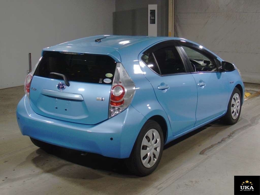 2013 Toyota Aqua