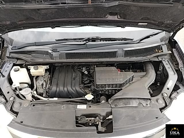 2013 Nissan Serena