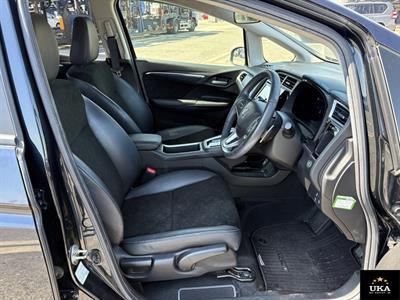 2015 Honda Shuttle - Thumbnail