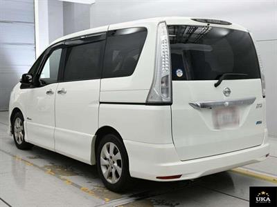 2013 Nissan Serena - Thumbnail
