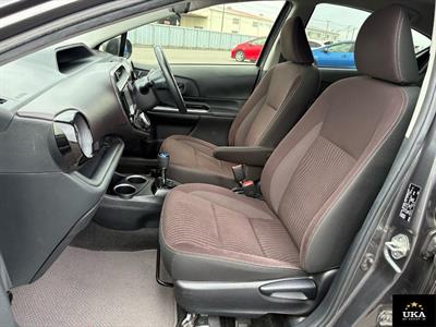 2018 Toyota Aqua - Thumbnail