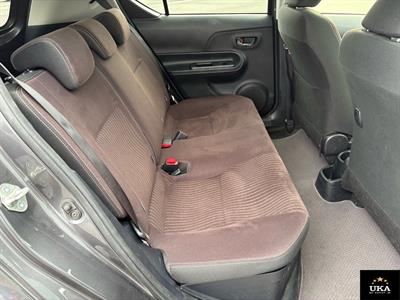 2018 Toyota Aqua - Thumbnail