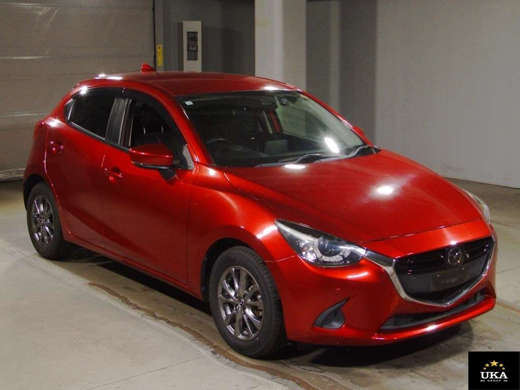2017 Mazda Demio