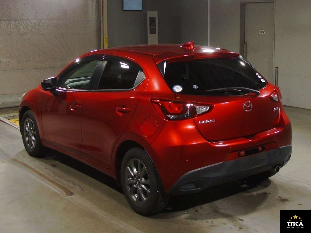 2017 Mazda Demio