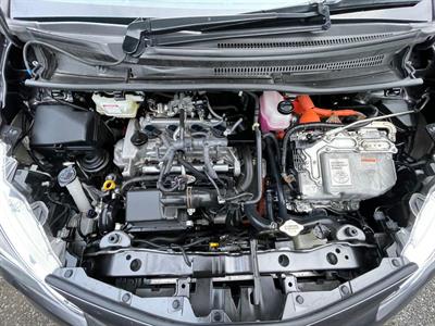 2020 Toyota Vitz - Thumbnail