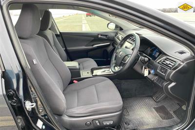 2012 Toyota Camry - Thumbnail