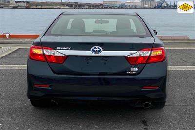 2012 Toyota Camry - Thumbnail