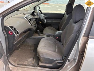 2014 Nissan Wingroad - Thumbnail