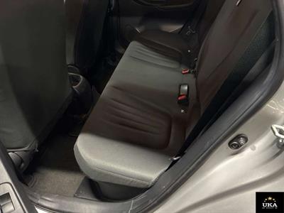 2021 Toyota Yaris - Thumbnail