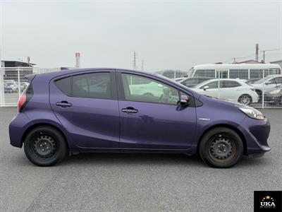 2018 Toyota Aqua - Thumbnail