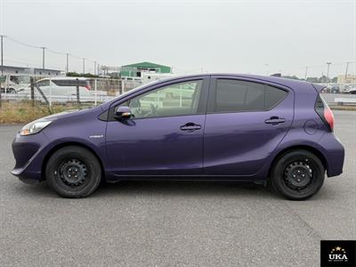 2018 Toyota Aqua - Thumbnail