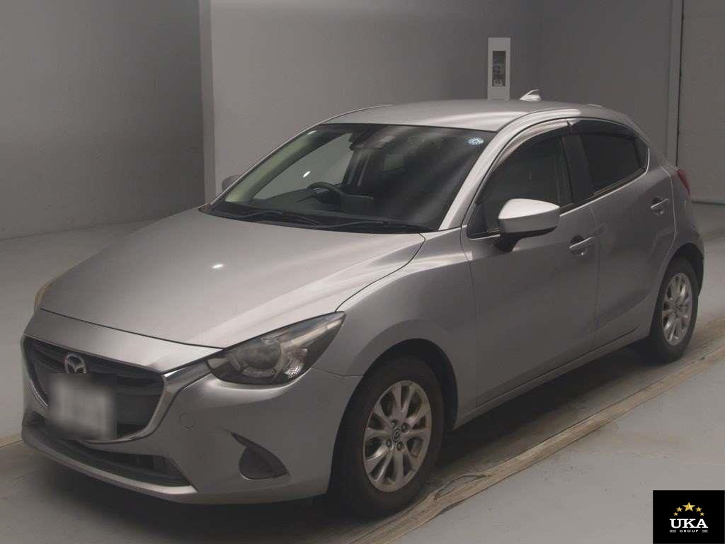 2016 Mazda Demio