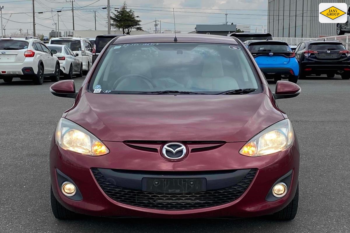 2012 Mazda Demio