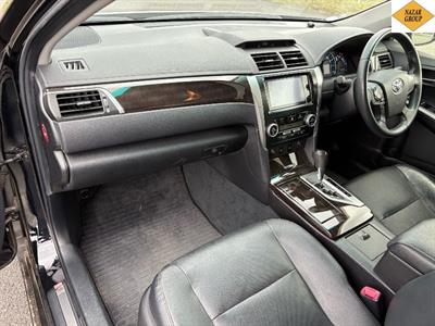 2013 Toyota Camry - Thumbnail