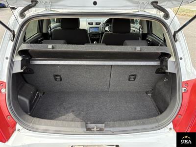 2014 Suzuki Swift - Thumbnail