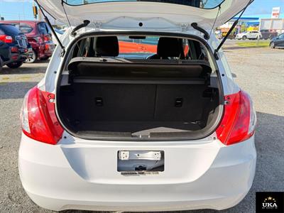 2014 Suzuki Swift - Thumbnail