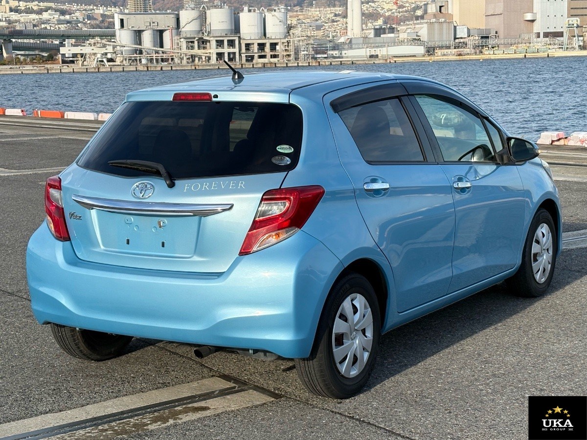 2016 Toyota Vitz