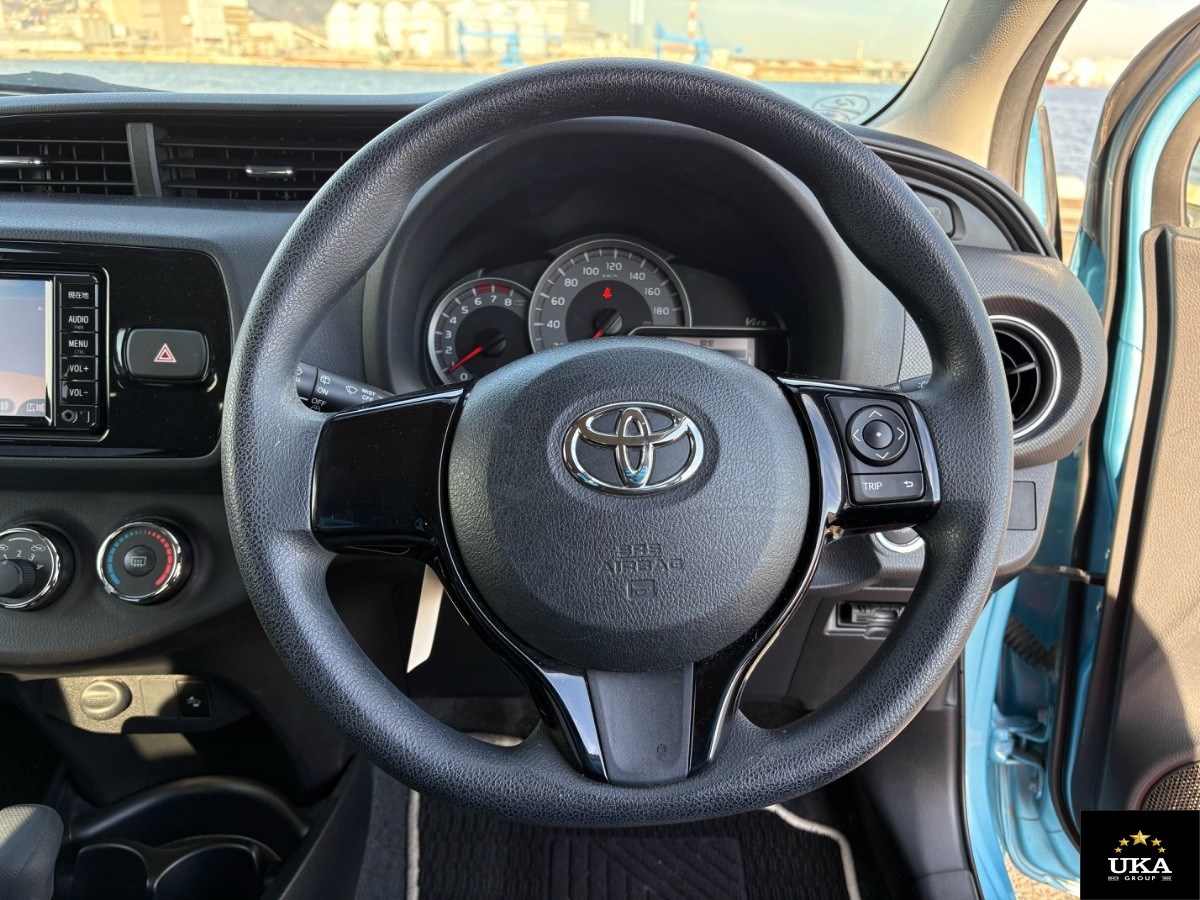2016 Toyota Vitz