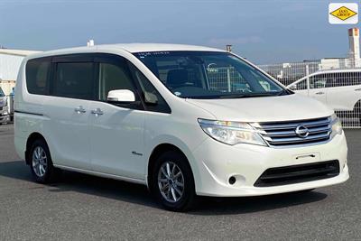 2015 Nissan Serena