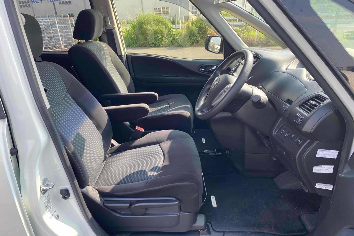 2015 Nissan Serena