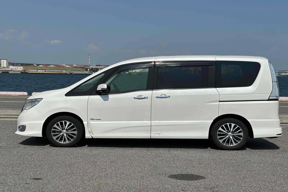 2014 Nissan Serena