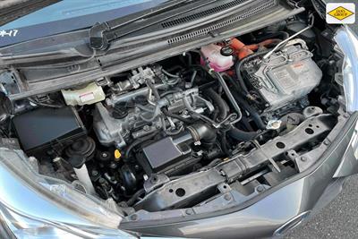 2020 Toyota Vitz - Thumbnail