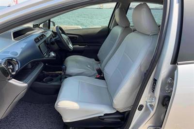 2015 Toyota Aqua - Thumbnail