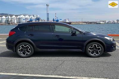 2014 Subaru XV - Thumbnail