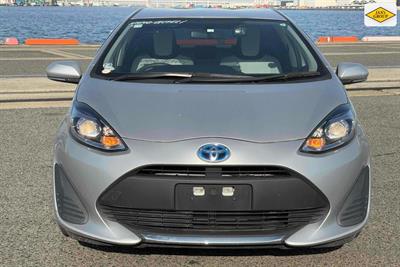 2020 Toyota Aqua - Thumbnail