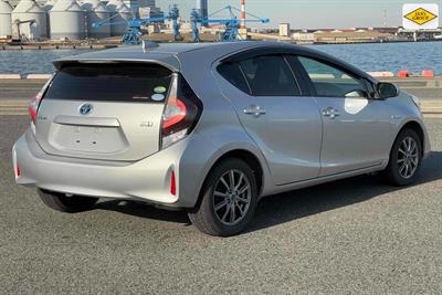 2020 Toyota Aqua - Thumbnail