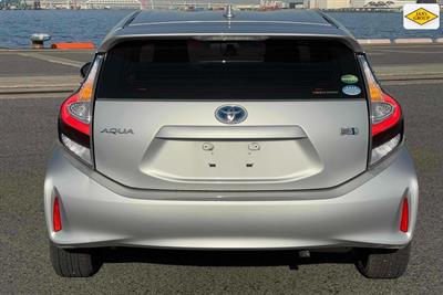 2020 Toyota Aqua - Thumbnail