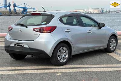 2017 Mazda Demio - Thumbnail