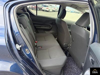 2016 Toyota Aqua - Thumbnail