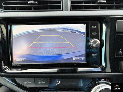 2016 Toyota Aqua - Thumbnail