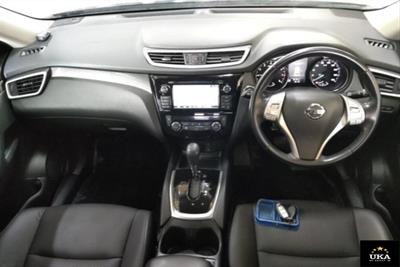2015 Nissan X-Trail - Thumbnail