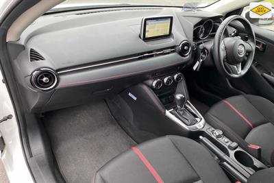 2016 Mazda Demio - Thumbnail