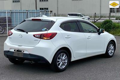 2016 Mazda Demio - Thumbnail