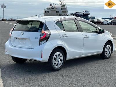 2019 Toyota Aqua - Thumbnail