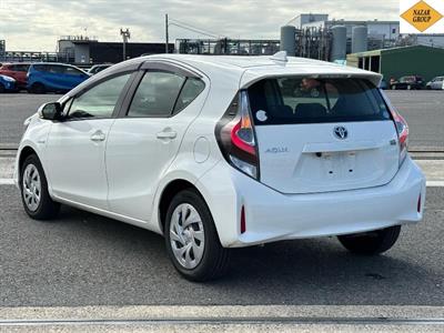 2019 Toyota Aqua - Thumbnail